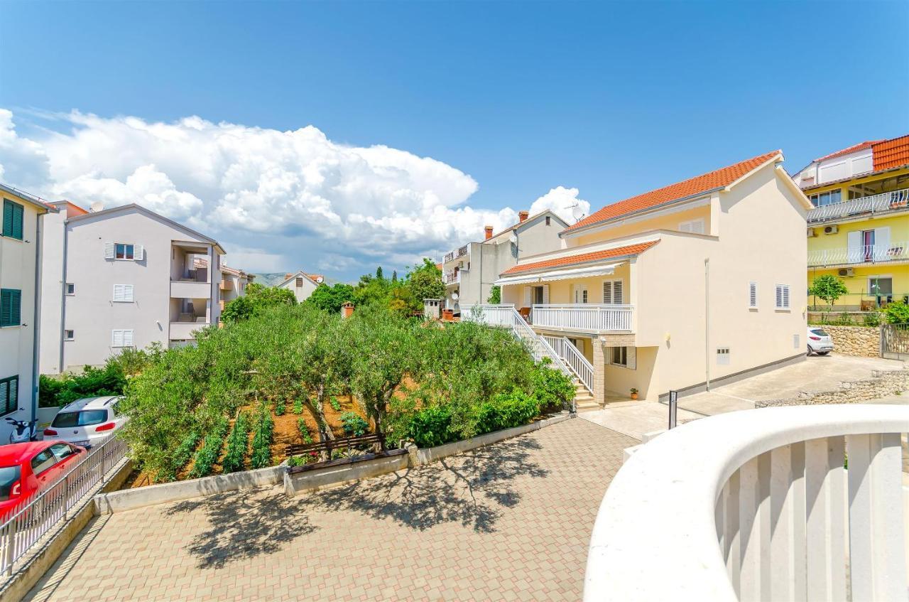 טרוגיר Apartments And Room Maestral מראה חיצוני תמונה