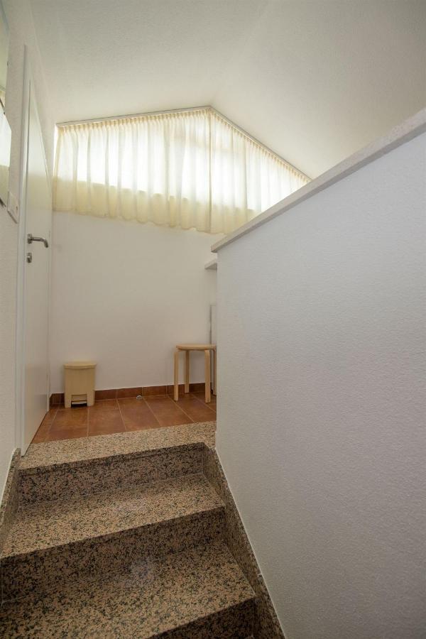 טרוגיר Apartments And Room Maestral מראה חיצוני תמונה